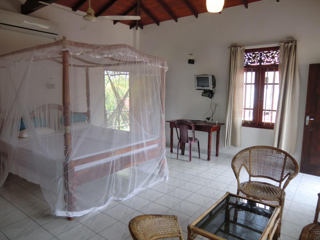 The Oasis Villa Hikkaduwa Rom bilde