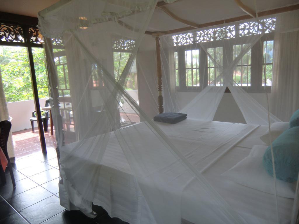 The Oasis Villa Hikkaduwa Rom bilde