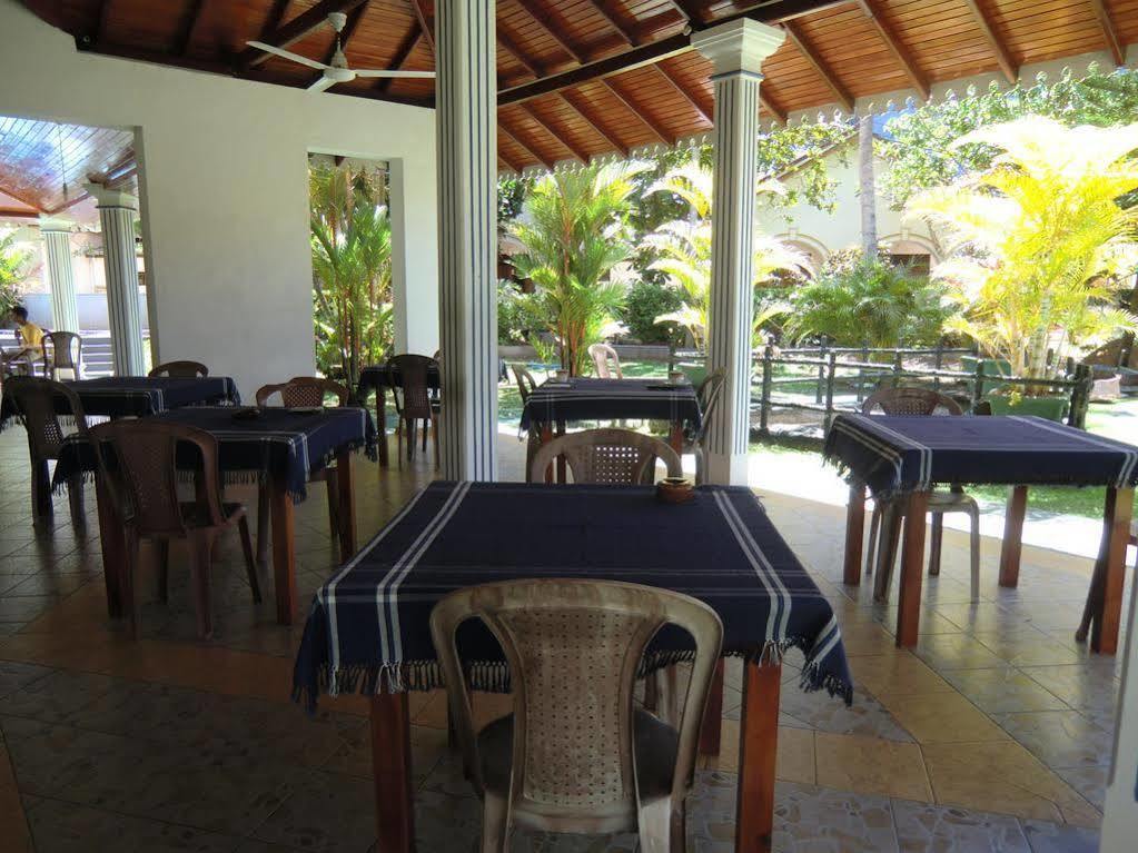 The Oasis Villa Hikkaduwa Eksteriør bilde